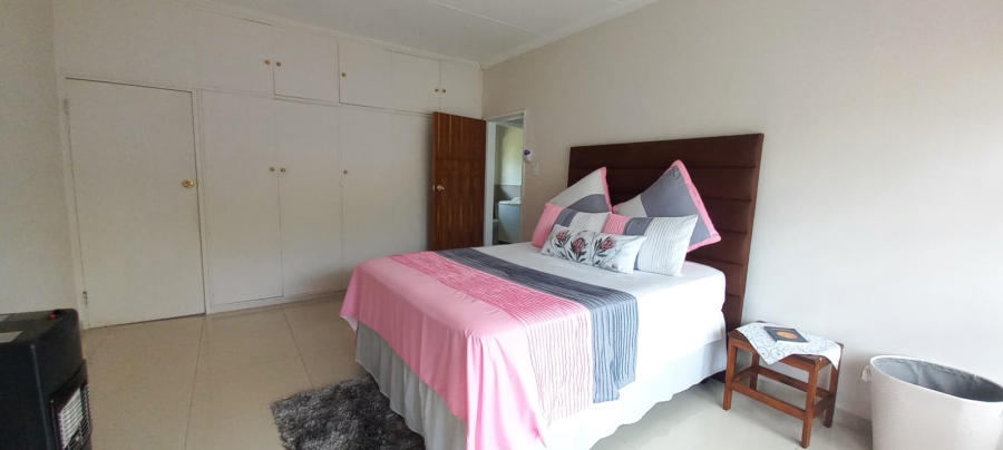 9 Bedroom Property for Sale in Hospitaalheuwel Free State